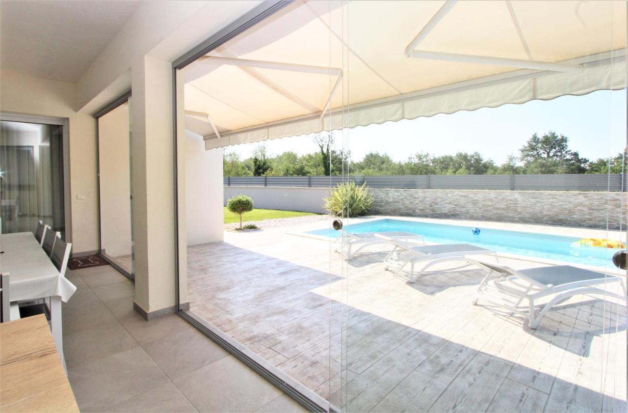 Alex Exclusive Villa *
